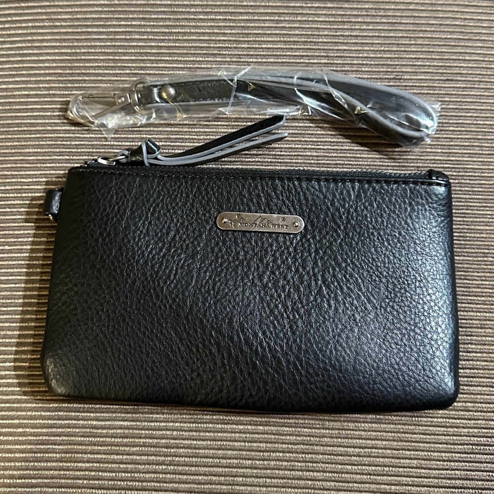 NWOT Black Wallet/Wristlet